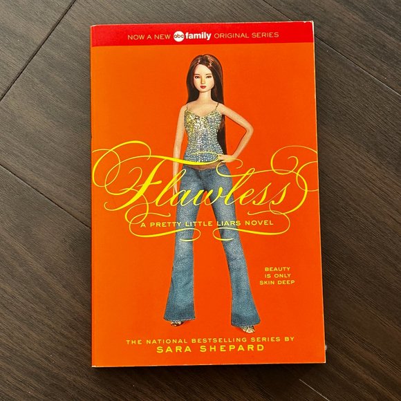 Pretty Little Liars #2: Flawless by Sara Shepard - Picture 1 of 2